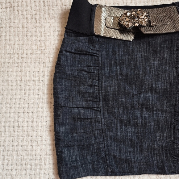 Pencil Skirt - Picture 3 of 5